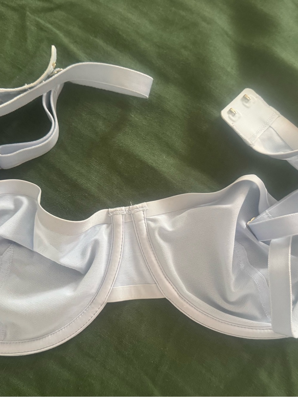 Bundle Lot of 10 Cuup Bras EUC 34D 9 colors
Amazing buy ! Balconette Mesh - Picture 6 of 11